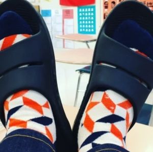 NEW OOFOS SLIDE IN SANDALS